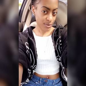 Meet your Posher, Deisha